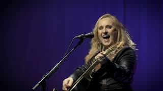 Melissa Etheridge Performs &#39;Faded By Design&#39; Live at Club O2