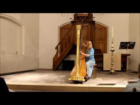 Harpist Regina Ederveen plays La Melancholie by Felix Godefroid