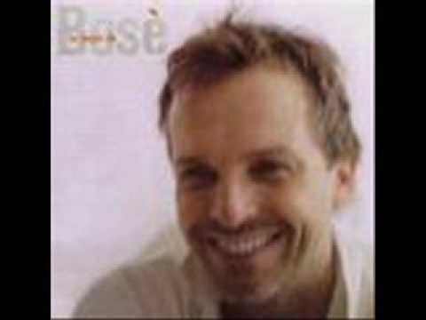 MIGUEL BOSE Y RICKY MARTIN BAMBU PAPITO