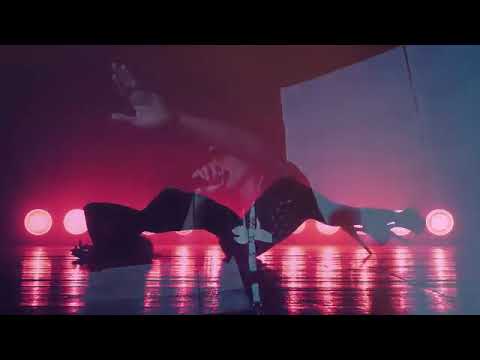 Ella lo mueve - Axel ❌ El Fénix vídeo Clip Oficial - 2023 @ElAlfaElJefeTV