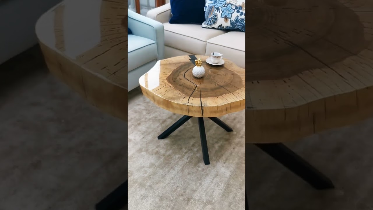Walnut Coffee Table Stolik kawowy WILD BLACK do salonu z plastra drewna glamour z linii NATUREL