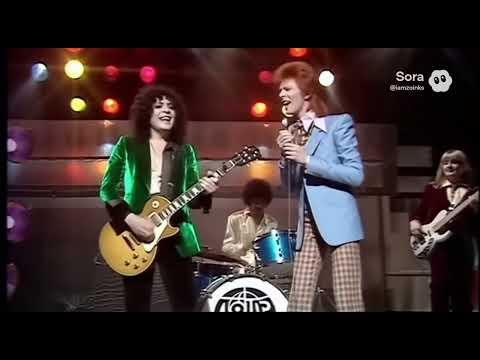 Marc Bolan and David Bowie Jam on Top of the Pops 1970s #davidbowie #marcbolan