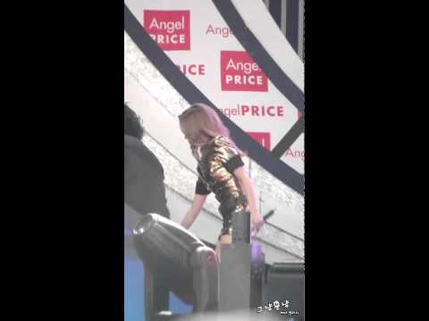 Sunny Rescues Taeyeon