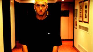 Eminem - Off The Wall