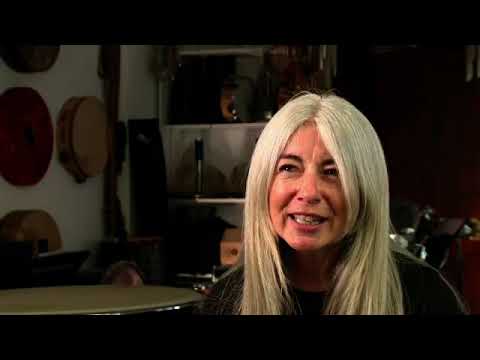 EF4e Advanced Video Listening 4B World of sounds