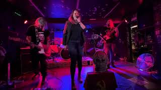 Video NEBOZEZ - Nebozez (live from Klub 007 Praha Strahov 29.3.2025)