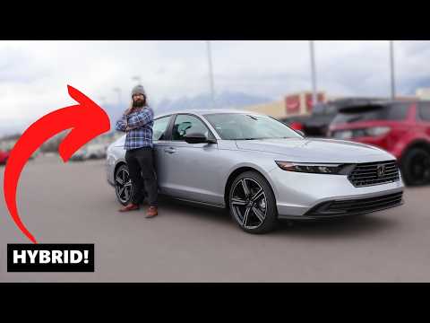 Better than the Toyota Camry? //2026 Honda Accord Hybrid//