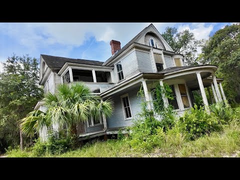Florida Roadside Attractions & Abandoned Places - My Overnight Stay At This Haunted Bed & Breakfast!