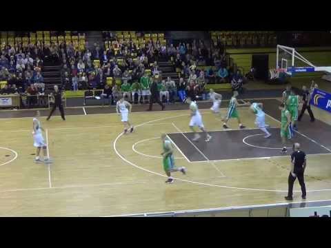 Znicz Basket Pruszków - MOSiR PBS Bank KHS Krosno -  akcje z meczu