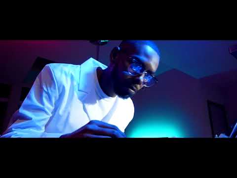 WayzyAssG2F - What It Hit For (Official Music Video)