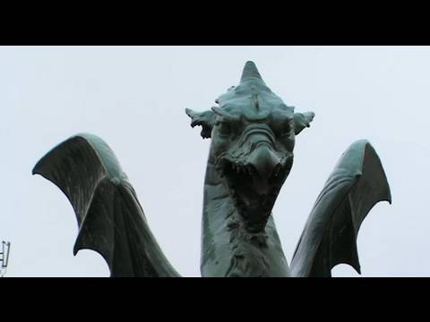 Ljubljana In Your Pocket - Dragon Bridge (Zmajski Most)