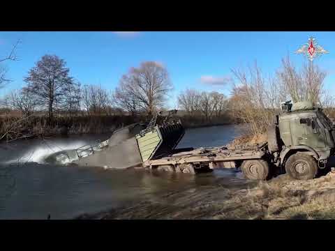 Russian engineering troops deployed a Pontoon bridge in Kursk