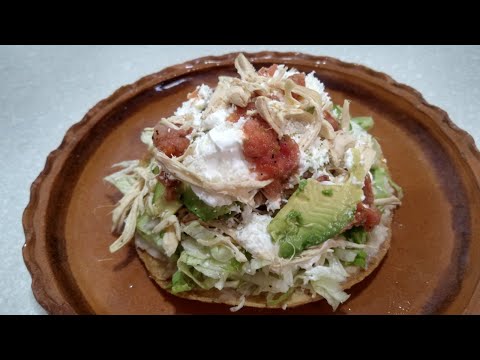 TOSTADAS DE POLLO FÁCIL Y DELICIOSA 🤤✨ ¿Cómo hacer tostadas mexicanas? #recetas #nochemexicana