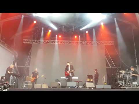 Rodrigo Leão and Scott Matthew (Life is long)