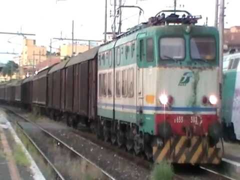 E655.503 in partenza col TC 57684 Villa San Giovanni - Livorno