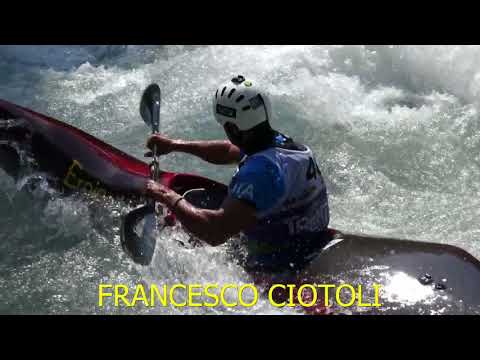 SLOW MOTION TRA LE ONDE DEL FIUME NOCE