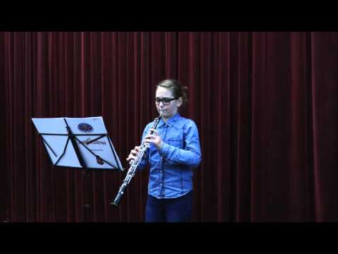 Sabrina (10) demonstreert de hobo