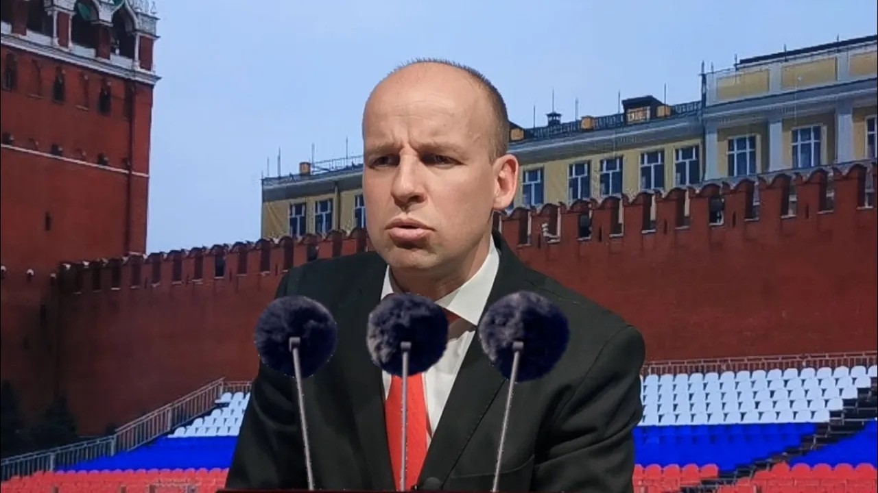 Путин командует парадом на Красной площади 😁 Лучшие Пародии от Юрия ВЕЛИКО?