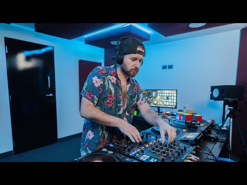 Bala Studio Guest Sessions #14 - Tolinchilove (House, Tech House, Deep House, Funky)