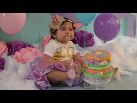 Analicia Marie's Cake Smash Portrait Session with Dolce Photography