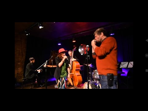 Estate / There is no greater love - Lucia Fodde & William Galison