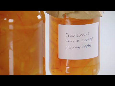 Delia's Techniques - How to make Marmalade