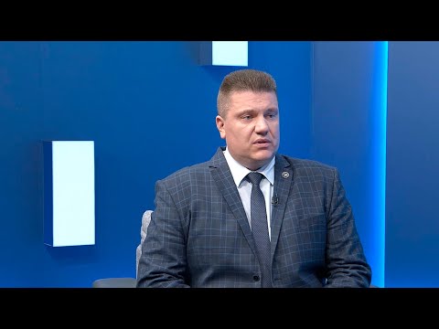 День работников налоговых органов. Интервью с Дмитрием Калеевым видео