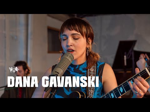 Dana Gavanski live at The state51 Factory