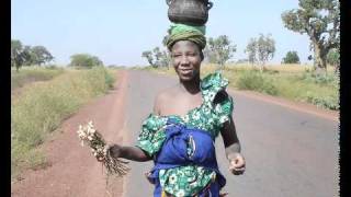 Oumou Sall Seck fra Mali - GIV EN PIGE RET