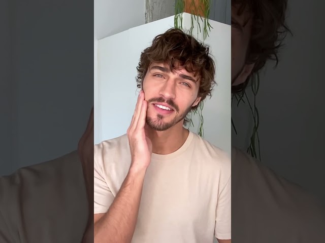 Vídeo relacionado con Clarins by Clarins Men After Shave Energizer--100/3.4oz by Clarins
