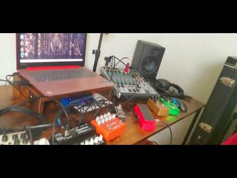 Quilter Superblock US & Wampler Gearbox Andy Wood Signature OVERDRIVE