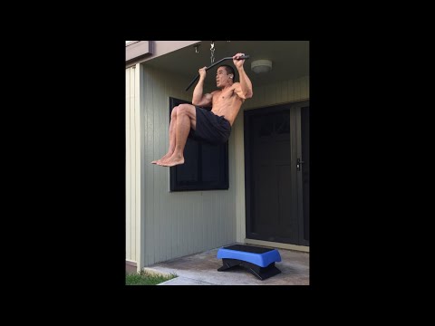 Day 193 Working Out in Hawaii - Off Center Chin Up + Pike Push Up - November 23, 2020 5:17 pm