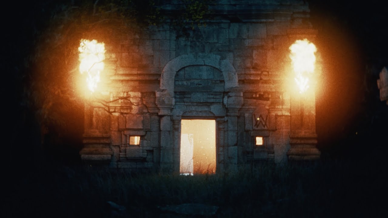 Alan Walker - Not Home (Official Visualizer)