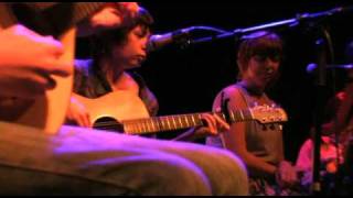 Lisa O'Neill :: Crazy Clown :: Live