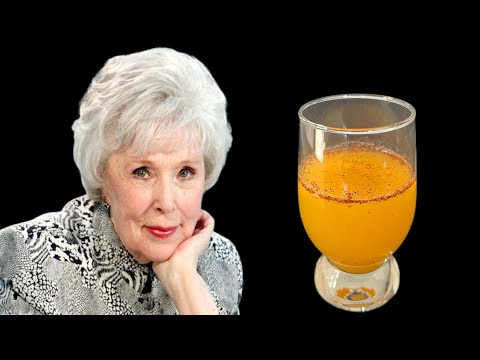 Sie ist 107 Jahre alt🔥. Sie trinkt es jeden Tag und altert nicht.