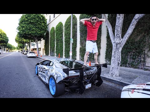 SCREAMING LUNATIC JUMPS IN FRONT OF MY LAMBORGHINI ON RODEO DRIVE! Video