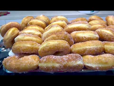 Sos parasfrissios sardons carnival fritters