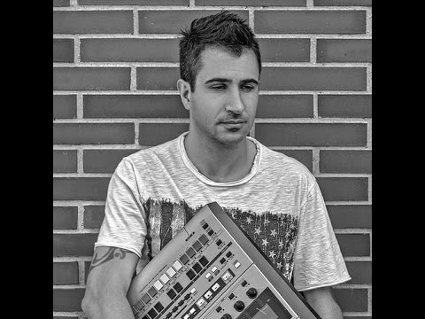 Kryss Hypnowave - Eksosporium (Original Mix) [SEANCE1201]