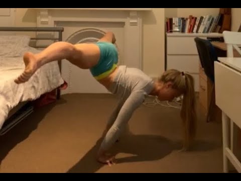 Training with a Handbalancing Contortionist