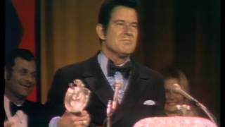 Freddie Hart wins Song of the Year - ACM Awards 1972