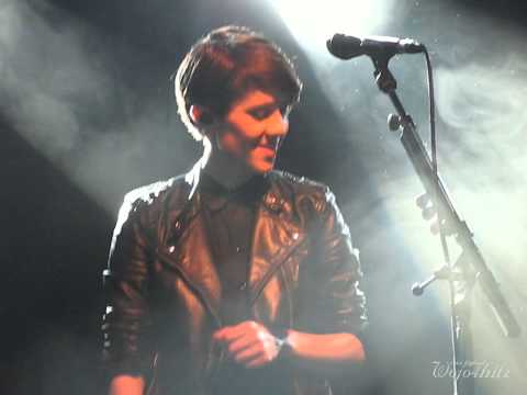 17/18 Tegan & Sara - Call It Off @ Atelier Babylon, Bratislava, Slovakia 11/08/13