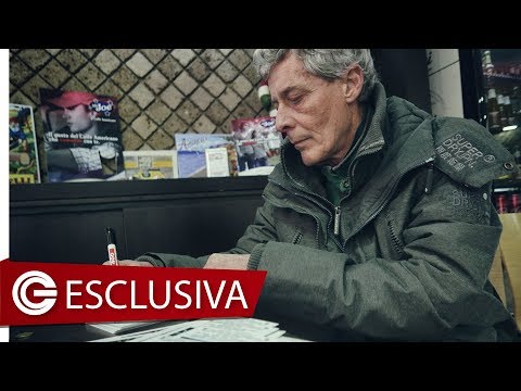La chiesa - Michele Soavi firma le cartoline