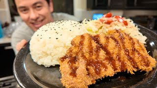 Cooking The CRUNCHIEST Chicken Katsu At Home!