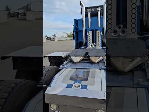 Holy Grail Peterbilt 362 🤩 #cabover #peterbilt #peterbilt362 #CAT #holygrail