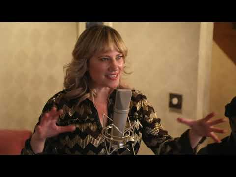 Lucy Woodward live at Paste Studio on the Road: NYC