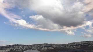 Miraculous Phenomenon Over Jerusalem ~ Prophetic Sign, Global Deception or CGI... YOU DECIDE