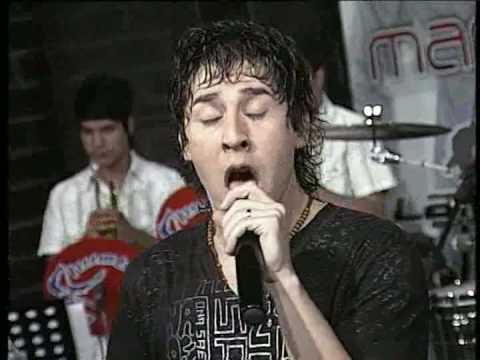 LA RHUMBA-CANTA WALTER EN RITMO PUNTA 2008