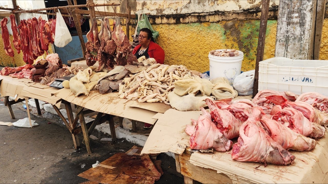 80 BANANAS POR 5 REAIS SÓ NO NORDESTE. OLHA ISTO BRASIL!