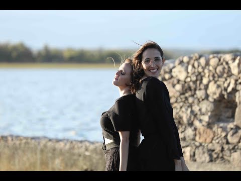 Insidia - Adryana Marroquín y Michelle Menacho (Video oficial)