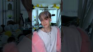 Download lagu 🤵‍♂️➡️🦩 Cream Soda Transition #EXO #엑소 #weareoneEXO #BAEKHYUN #백현 #CreamSoda #EXIST #shorts mp3